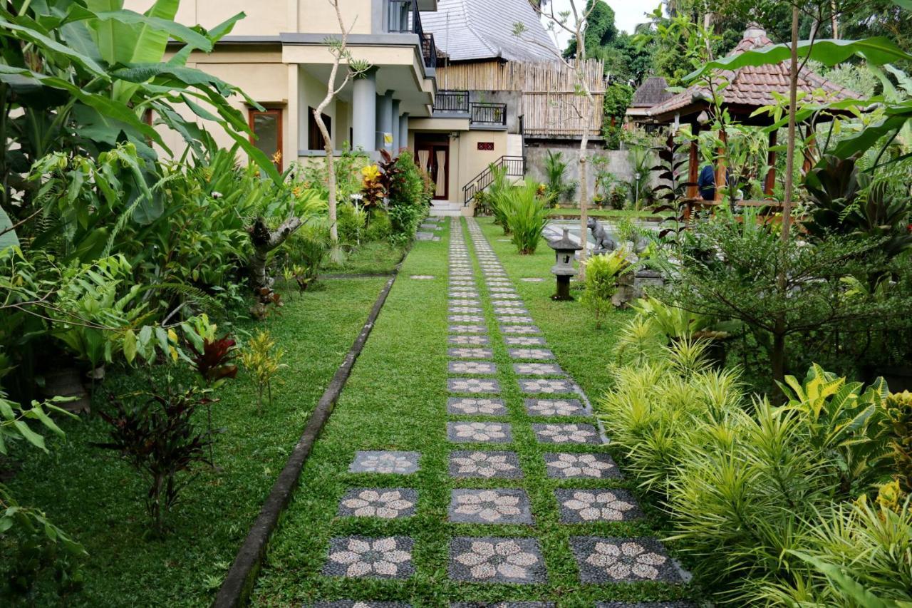 Mira Family Cottages Ubud Exterior foto